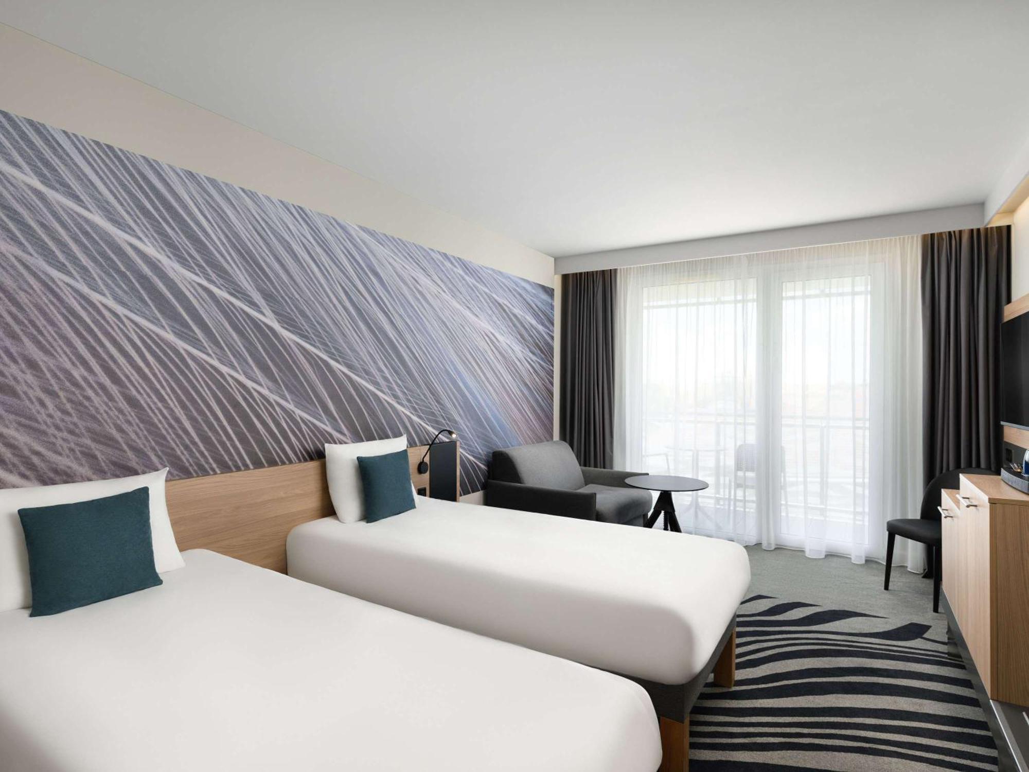 Novotel